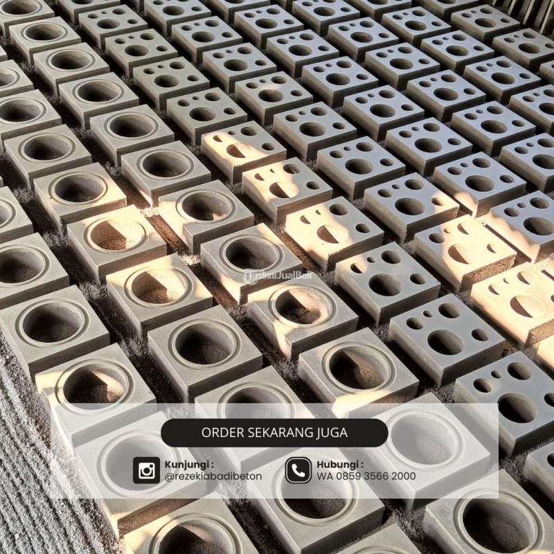 Model Roster Beton Pagar Terbaru di Maospati - Magetan