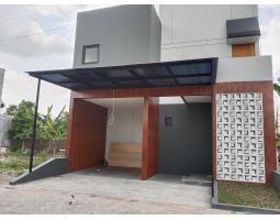 Rumah Modern Tropis LT 91-152m2, LB 93m2, 3KM, 2KT, dekat Kampus UII Yogyakarta