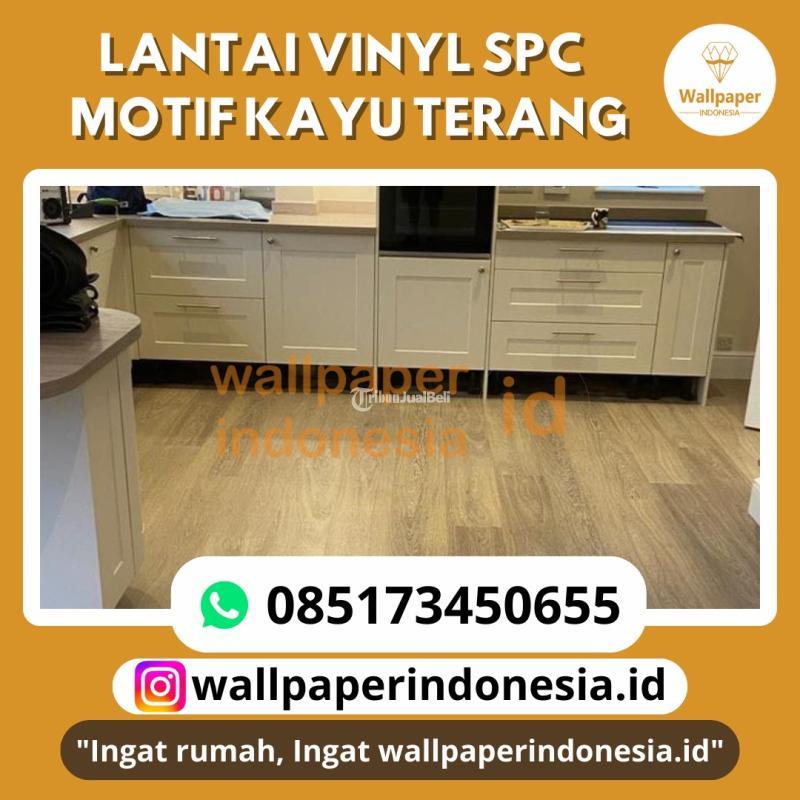Lantai Vinyl Spc Motif Kayu Terang - Malang Kota