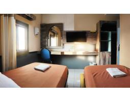 Winda Desi Kurniawati Hotel 100 Ribuan Mewah - Semarang Kota