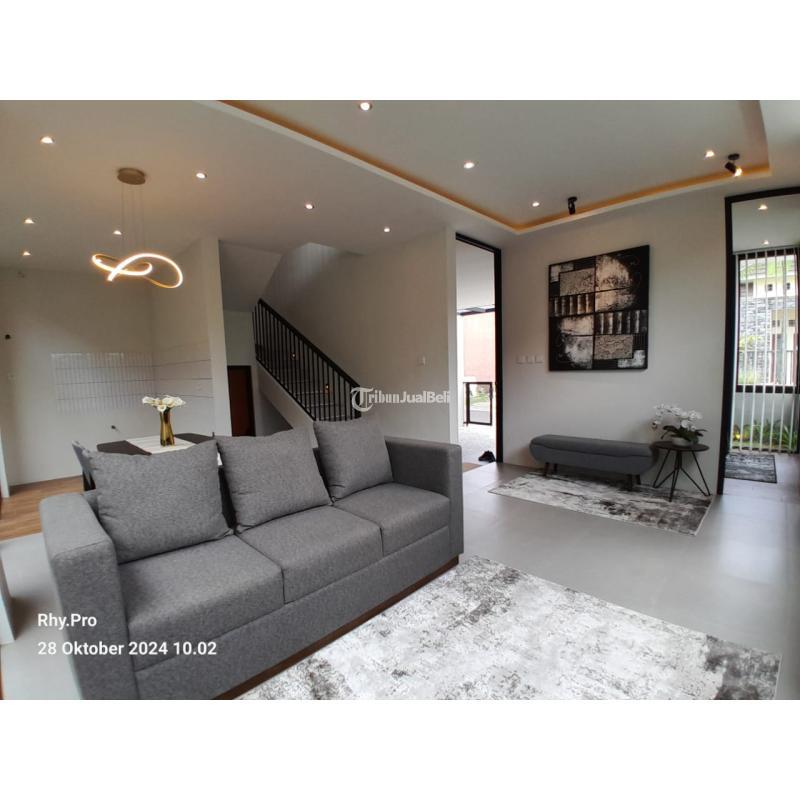 Dijual Rumah Mewah Full Furnished dekat Kampus UII - Sleman