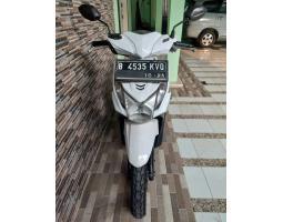 Dijual Motor Honda Beat FI, Tahun 2015, Warna Putih, Bekas, Kondisi Standart - Bekasi