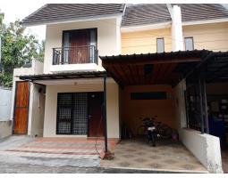 Dijual Rumah Mewah Second Luas 250 m2 - Bantul 