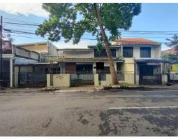 Dijual Rumah Potensial 4KT 2KM SHM di Mainroad Sarijadi - Bandung Kota