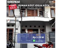 Investasi Cemerlang Dijual Kost 13 Kamar Dekat Kampus di Tamansiswa - Sleman