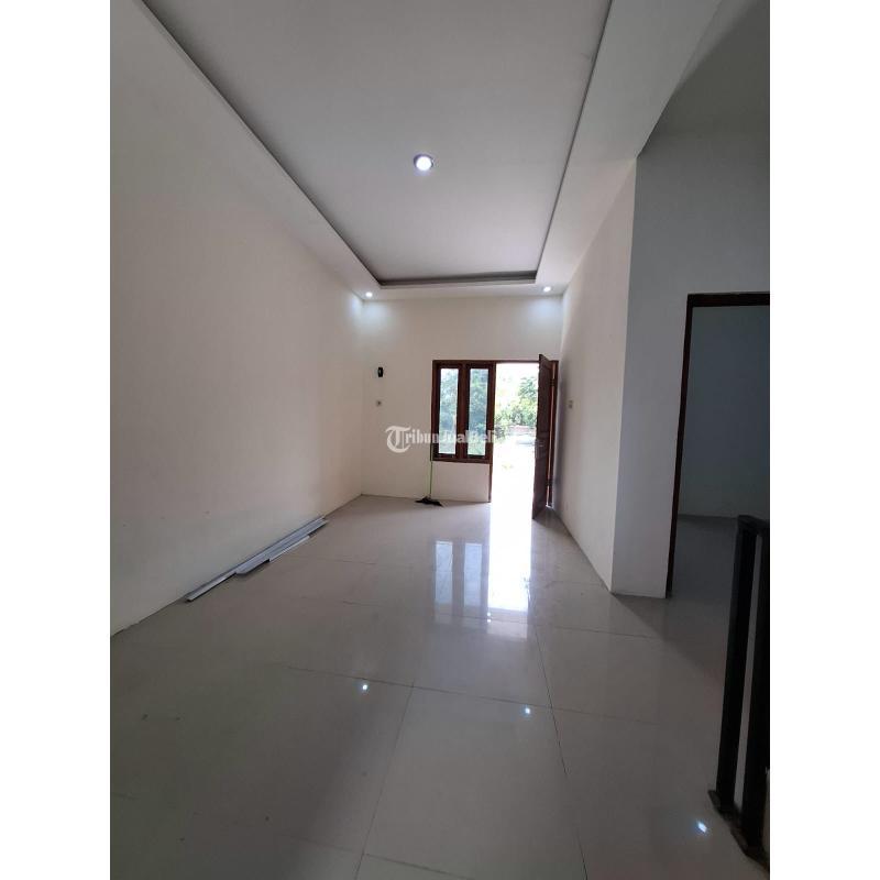 Jual Rumah Murah 2 Lantai Tipe 90 Baru dekat Kampus UII Jogja - Sleman