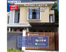 Jual Rumah Mewah 2 Lantai Tipe 181 di Jl. Magelang Km 4  Dekat UGM - Sleman