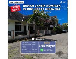 Dijual Rumah di Perum Taman Cemara, LT. 337m2, LB. 165m2, 4KT, 4KM, Dekat Casa Grande Maguwo - Sleman