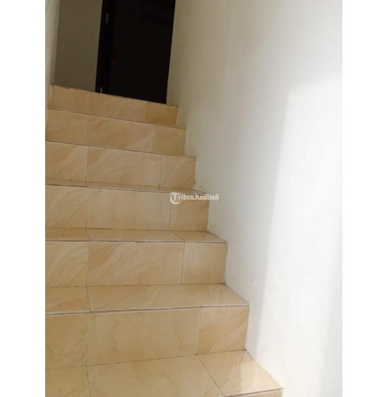 Dijual Rumah Mewah Second Luas 120 m2 Area Perumahan - Bantul