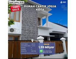 Dijual Rumah Cantik 3KT 3KM SHM di Umbulharjo, Dekat XT Square dan FH UII - Sleman