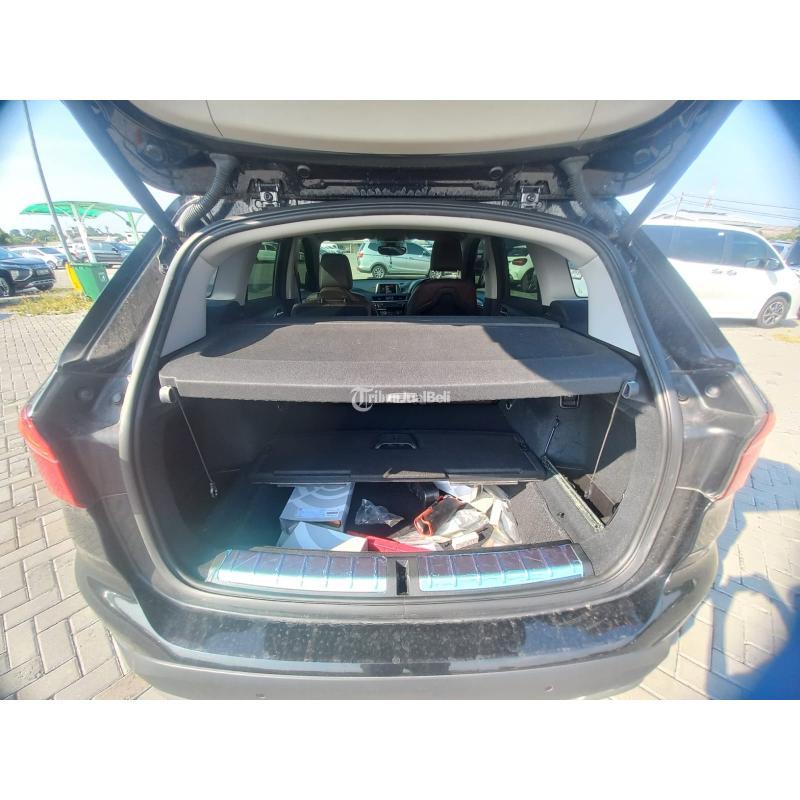 Mobil Bekas BMW Xi Sdrive 18 i AT Tahun 2017 Warna Black Plat Genap - Jakarta Pusat