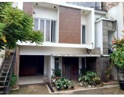 Dijual Rumah Cantik, LT. 310m2, LB. 500m2, 7KT, 5KM, SHM, Prime Area Jl. Wijaya, Kebayoran Baru - Jakarta Selatan