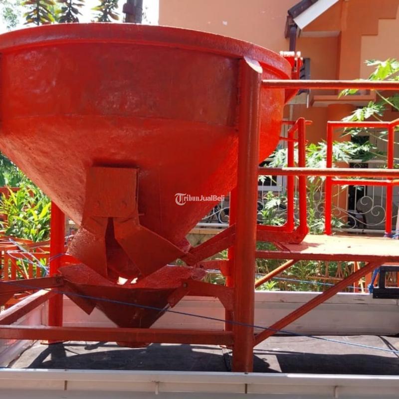 Rental Bucket Cor 0,8 m3 Termurah - Semarang Kota