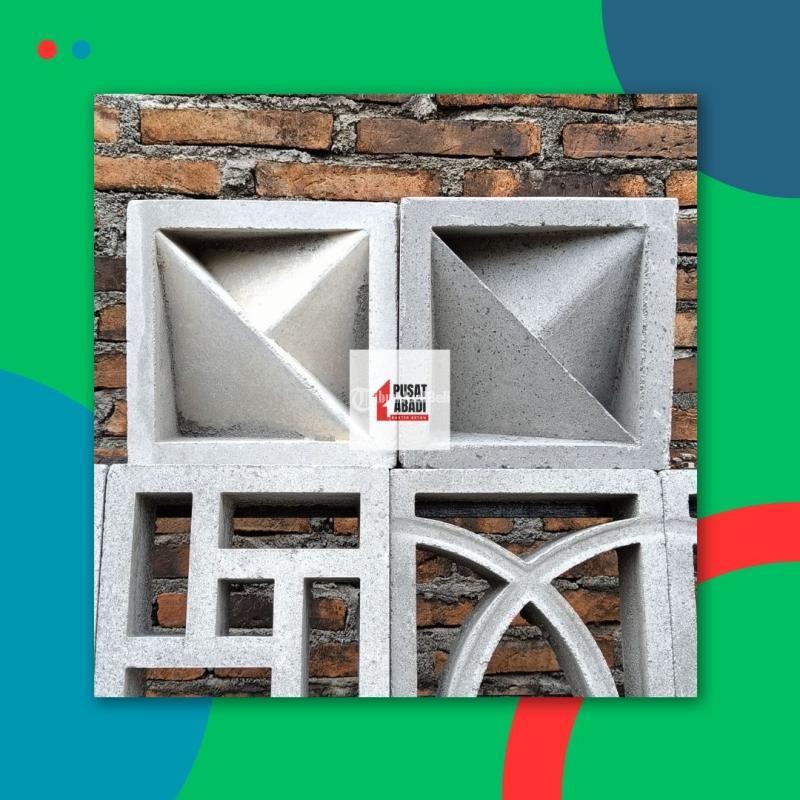 Roster Beton Minimalis Modern di Cipeundeuy - Subang