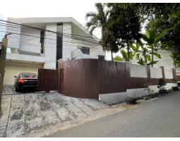 Dijual Rumah Mewah 2 Lantai, LT. 738m2, LB. 950m2, 6KT, 5KM, Hadap Timur, Area Expatriat, Jl. Bangka, Kemang - Jakarta Selatan