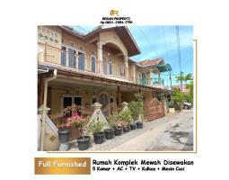 Disewakan Rumah Komplek Mewah di Padang Untuk Direktur Manager Full Furnished - Padang 