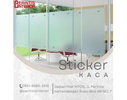 Penjual Stiker Kaca - Maros