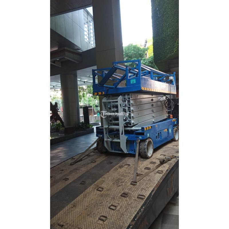 Sewa Scissor Lift Terbaik dan Terpercaya - Situbondo