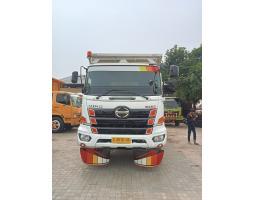 Truk Hino FM 350 PD 2021 Bekas - Kapuas