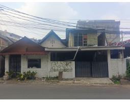 Jual Ruang Usaha 1.5 Lantai Sebelah Pom Bensin Jl. Minangkabau - Jakarta Selatan