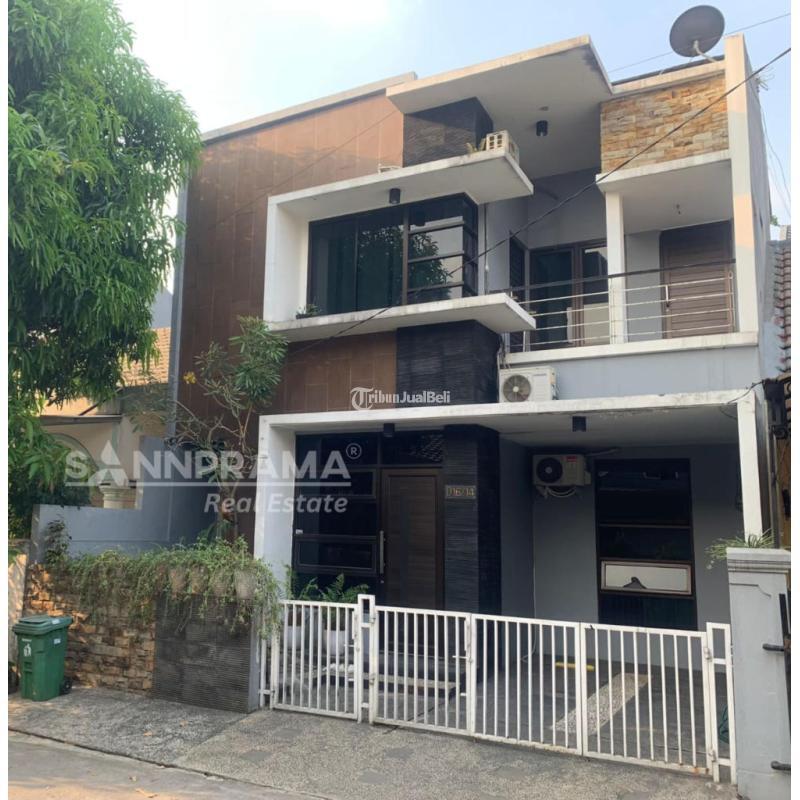 Jual Rumah Cantik Luas 4 Kamar dalam Komplek dekat Terminal Jatijajar - Depok