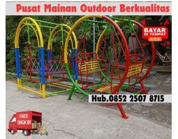 Ayunan Besi Klasik dan Mainan Playground Outdoor - Pacitan 