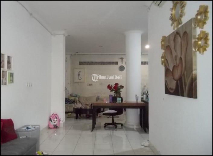 Dijual Rumah Second Mewah 2 Lantai Tipe 218 di Gamping - Sleman