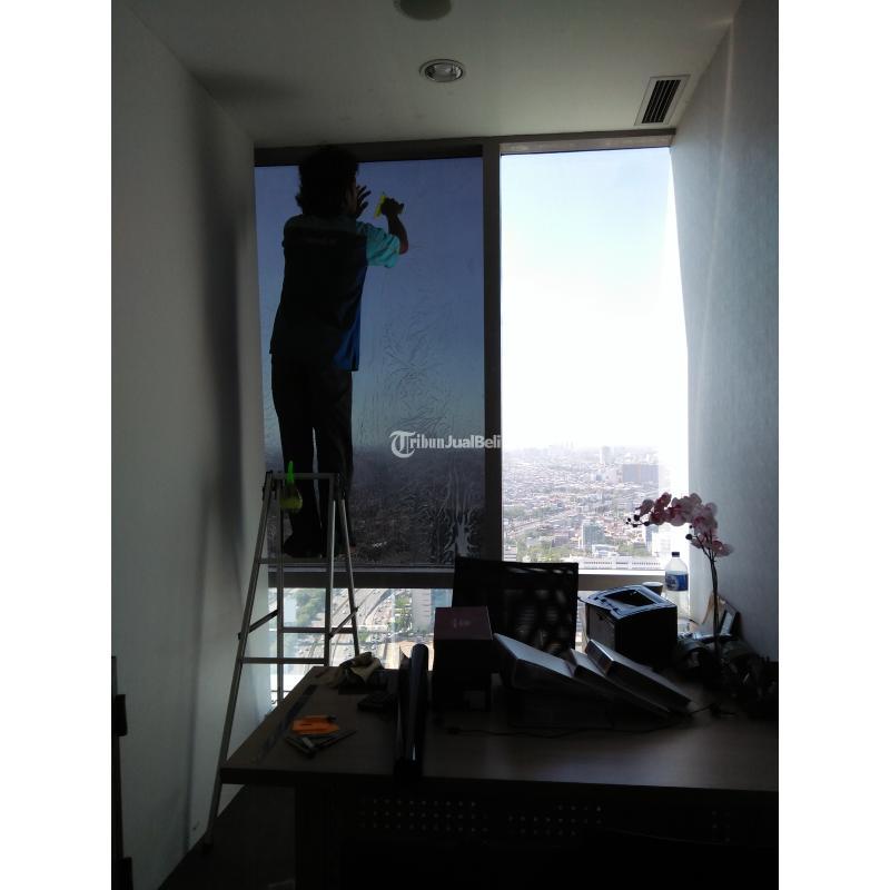 Podusen Kaca Film Jendela - Jakarta Selatan
