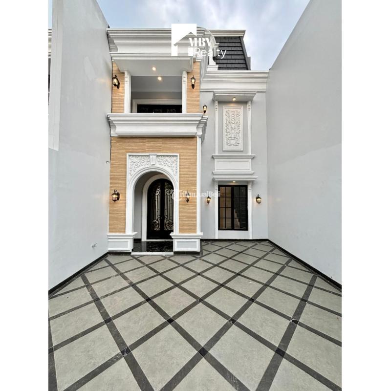 Jual Rumah Baru American Classic Tipe 210 Baru 2,5 Lantai Ada Rooftop di Jagakarsa - Jakarta Selatan