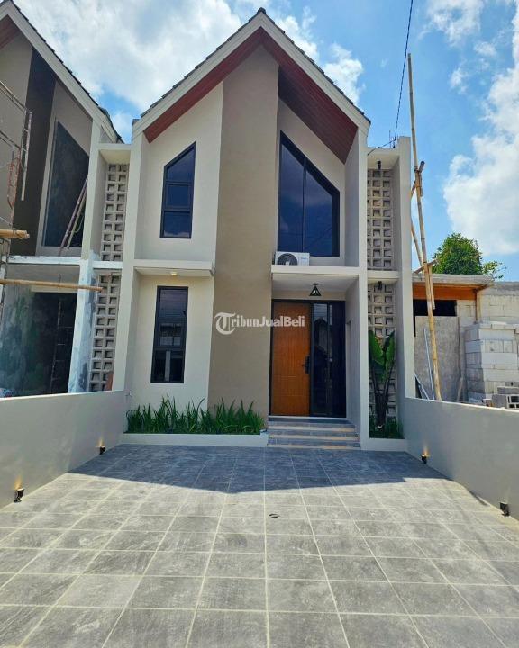 Jual Rumah 2 Lantai Full Furnished Tipe 110 Baru 15 Menit Ke Kampus Ugm Jogja - Sleman