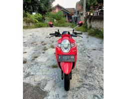 Dijual Motor Honda Scoopy, Tahun 2017, Kondisi Bekas, Mulus Terawat, Surat Lengkap, Pajak On, Cianjur - Jawa Barat