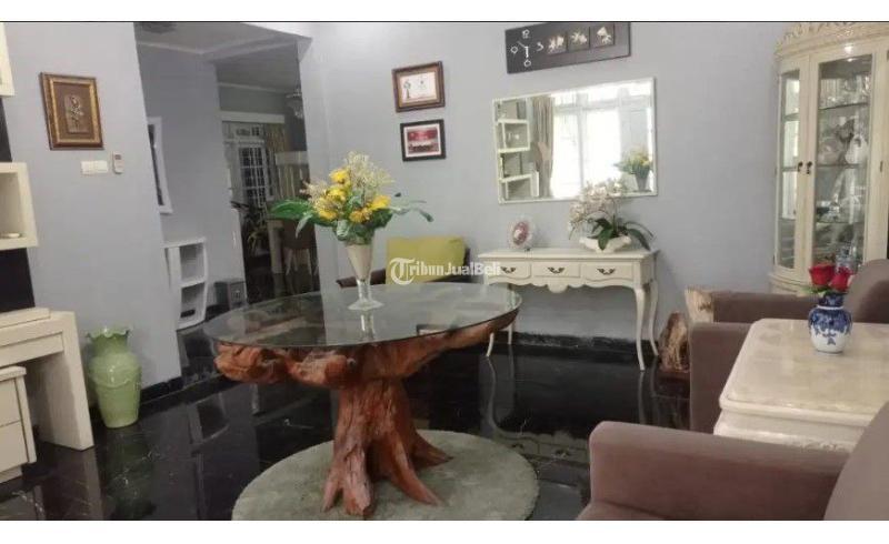 Dijual Rumah Super Mewah 7KT 6KM SHM dalam Komplek Elit View Danau Cibubur - Jakarta Timur