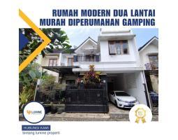 Dijual Rumah Modern 2 Lantai, LTR. 120m2, LB. 218m2, Second, Sangat Terawat, Perumahan Mewah di Ambarketawang, Sleman - Yogyakarta