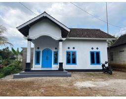 Jual Rumah Tipe 150 Strategis 300 Juta Tepi Jl Raya Kerjo - Karanganyar