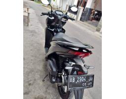 Motor Honda Vario Tahun 2022 Bekas - Yogyakarta 