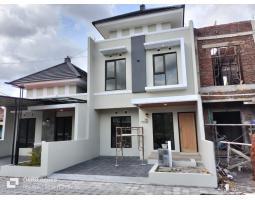 Dijual Rumah Murah Mewah 2 Lantai dekat Candi Prambanan Tipe 84 3KT 2KM - Sleman 