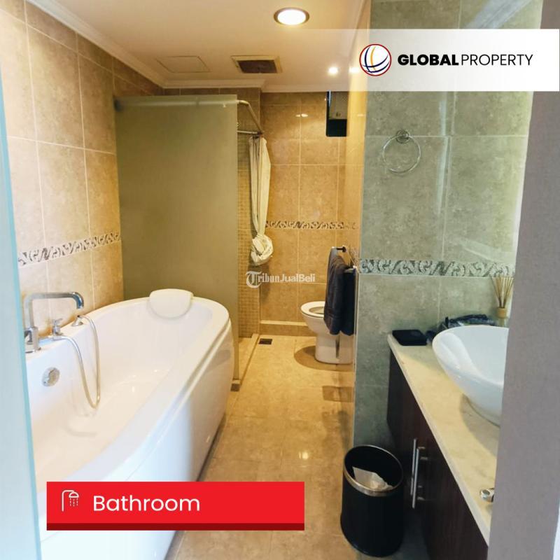 Dijual Apartemen Fully Furnished di Taman Anggrek Condominium 3 Bedroom, Middle Floor - Jakarta Barat