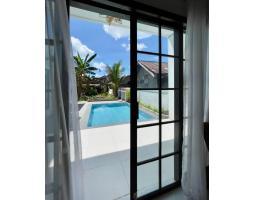 Dijual Rumah Mewah Ada Kolam Renang Tipe 160 5KT 3KM Legalitas SHM Siap Huni - Pontianak