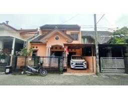 Dijual Rumah 2 Lantai Siap Huni Semi Furnish di Kalasan Tipe 160 4KT 2KM SHM - Sleman 