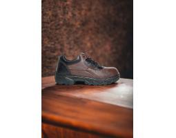 Terkenal Safety Shoes Sneakers - Batam