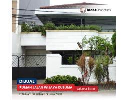 Dijual Rumah 2 Lantai, LT. 300m2, LB. 500m2, 5KT, 3KM, Hadap Barat, SHM, Jl. Wijaya Kusuma, Palmerah - Jakarta Barat