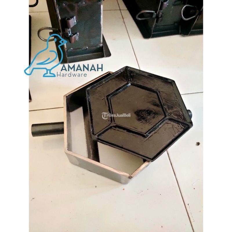 Cetakan Paving Berkualitas - Jambi