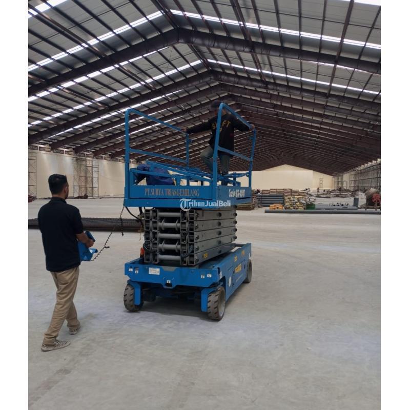 Rental Scissorlift GS1930 Tinggi 8 Meter Rungkut Industri - Surabaya