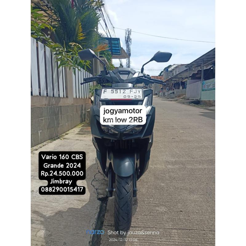 Dijual Sepeda Motor Honda Vario 160 CBS Grande, Warna Hitam, Tahun 2024, Kilometer Rendah, Pajak On, Pamulang - Tangerang Selatan