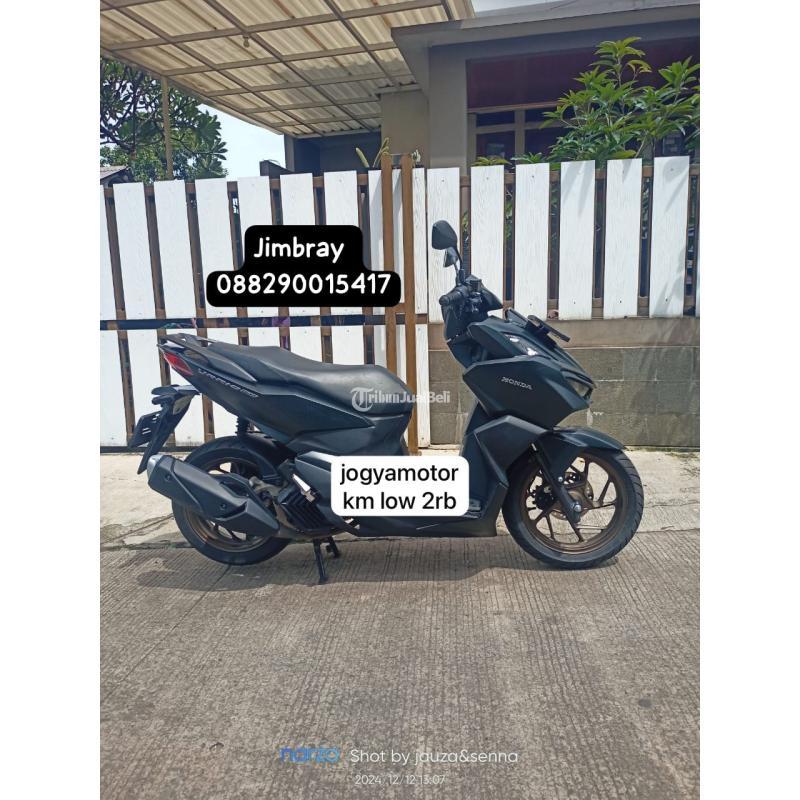 Dijual Sepeda Motor Honda Vario 160 CBS Grande, Warna Hitam, Tahun 2024, Kilometer Rendah, Pajak On, Pamulang - Tangerang Selatan