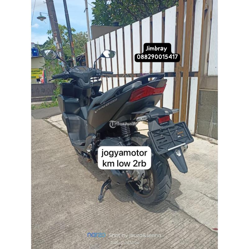 Dijual Sepeda Motor Honda Vario 160 CBS Grande, Warna Hitam, Tahun 2024, Kilometer Rendah, Pajak On, Pamulang - Tangerang Selatan