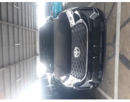 Mobil Toyota Kijang Innova Zenix Hybrid 2024 - Depok 