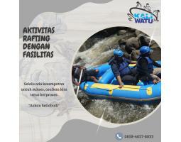 Aktivitas Rafting Dengan Fasilitas Aman Lengkap - Batu