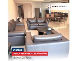 Dijual Taman Anggrek Condominium, Fully Furnished 3 Bedroom, Lantai Bawah - Jakarta Barat