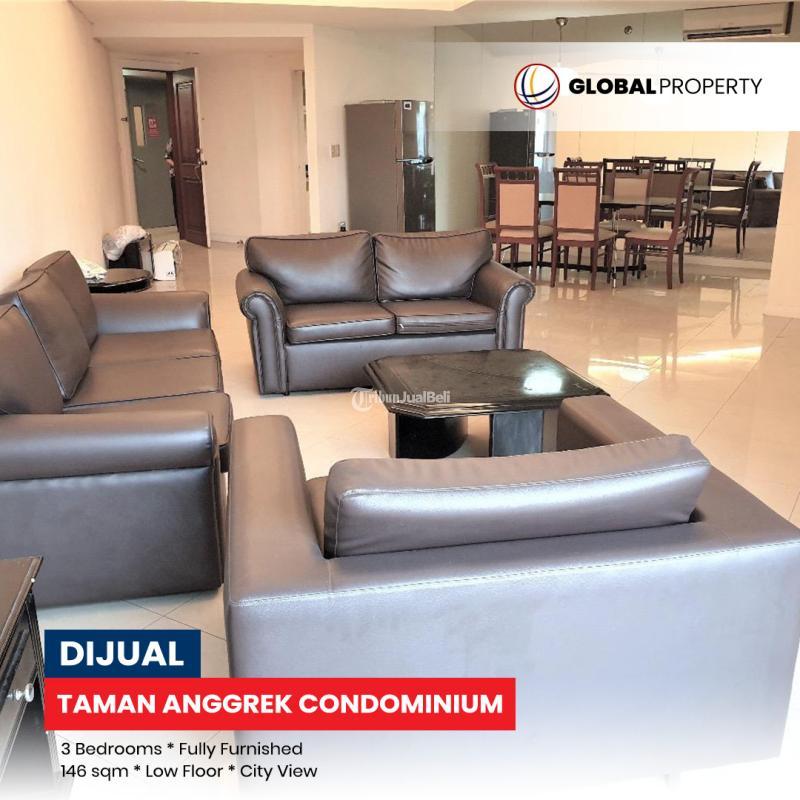 Dijual Taman Anggrek Condominium, Fully Furnished 3 Bedroom, Lantai Bawah - Jakarta Barat